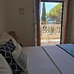 Mira Апартаменты *