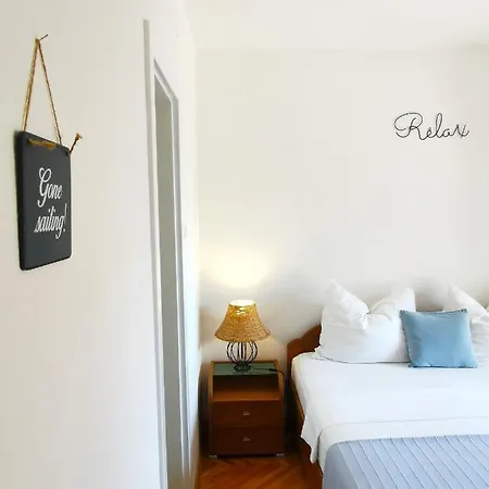 Mira Apartment Bol