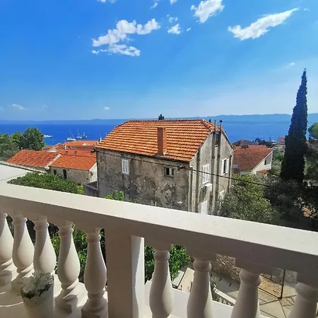 Mira Apartment