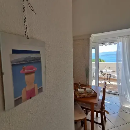 Mira Apartment Bol
