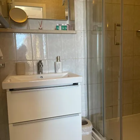 Mira Apartment Bol